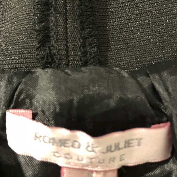 Black sequined mini skirt - Picture 3 of 3